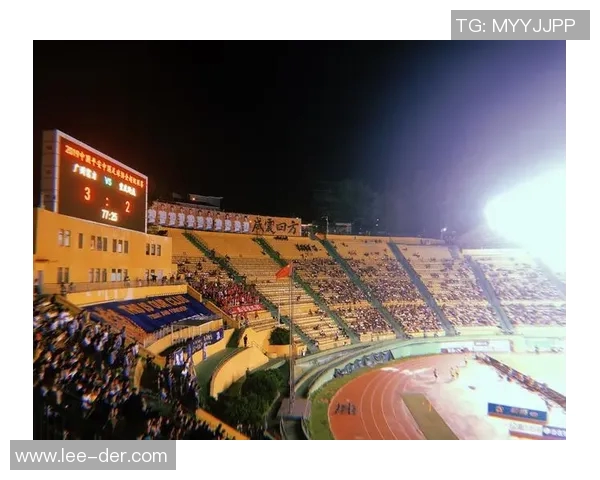 重庆斯威与广州富力精彩对决视频直播全程回顾与赛后分析